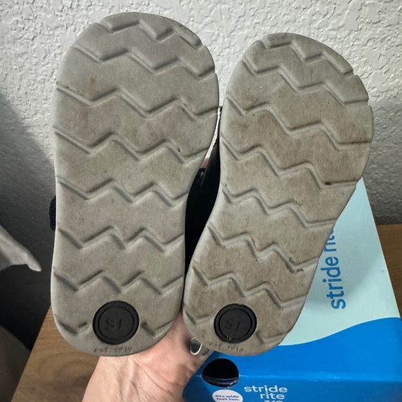 Stride Rite Ethan Shoe in Black - Picture 6 of 6